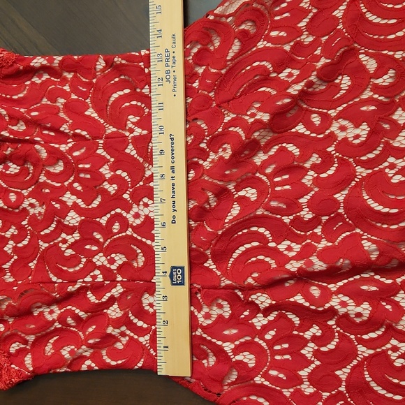 Pretty, red Francesca's lace dress in great condition! - Picture 12 of 13